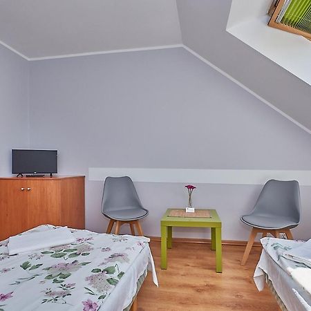 Pokoje Nowakowscy Łeba Exterior foto